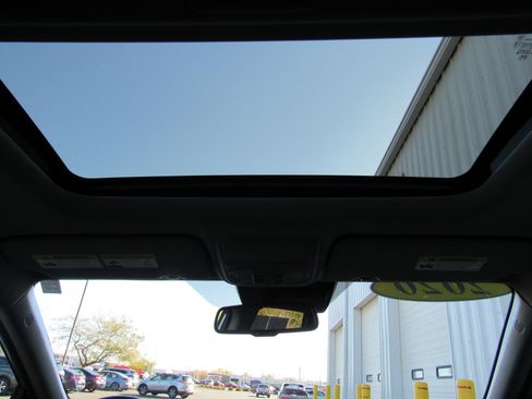 Used 2020 Honda CR-V EX-L image 18