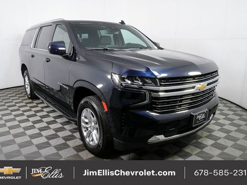 Used 2024 Chevrolet Suburban LT image 27