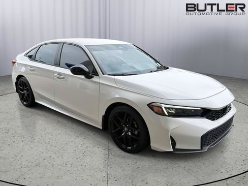 Used 2026 Honda Civic Sport image 8