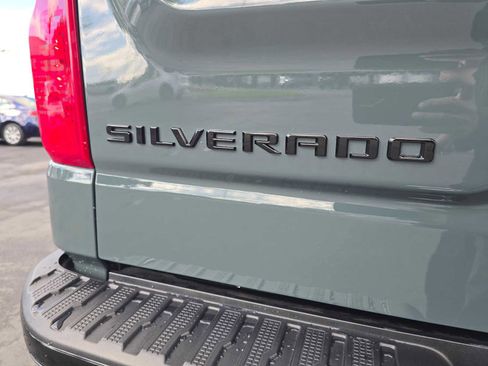 Used 2025 Chevrolet Silverado 1500 Custom Trail Boss w/ Turbomax Blackout Package image 15