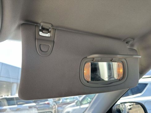 Used 2018 Jeep Compass Latitude w/ Popular Equipment Group AWD/4WD image 36