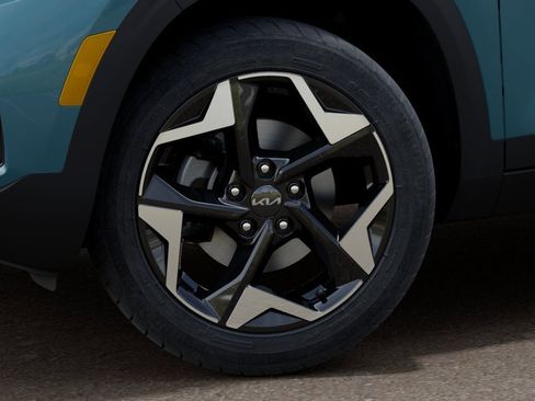 New 2026 Kia Seltos S FWD image 9