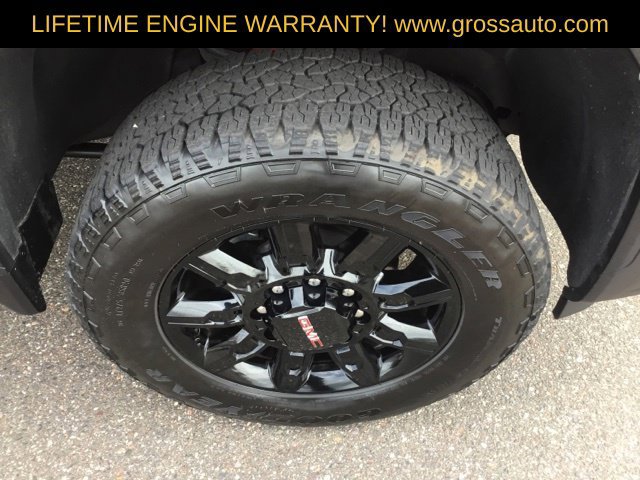 Used 2026 GMC Sierra 3500 AT4 w/ AT4 Premium Plus Package AWD/4WD image 11