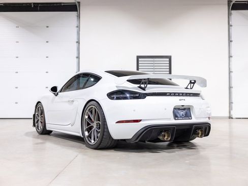 Used 2021 Porsche 718 Cayman GT4 image 6