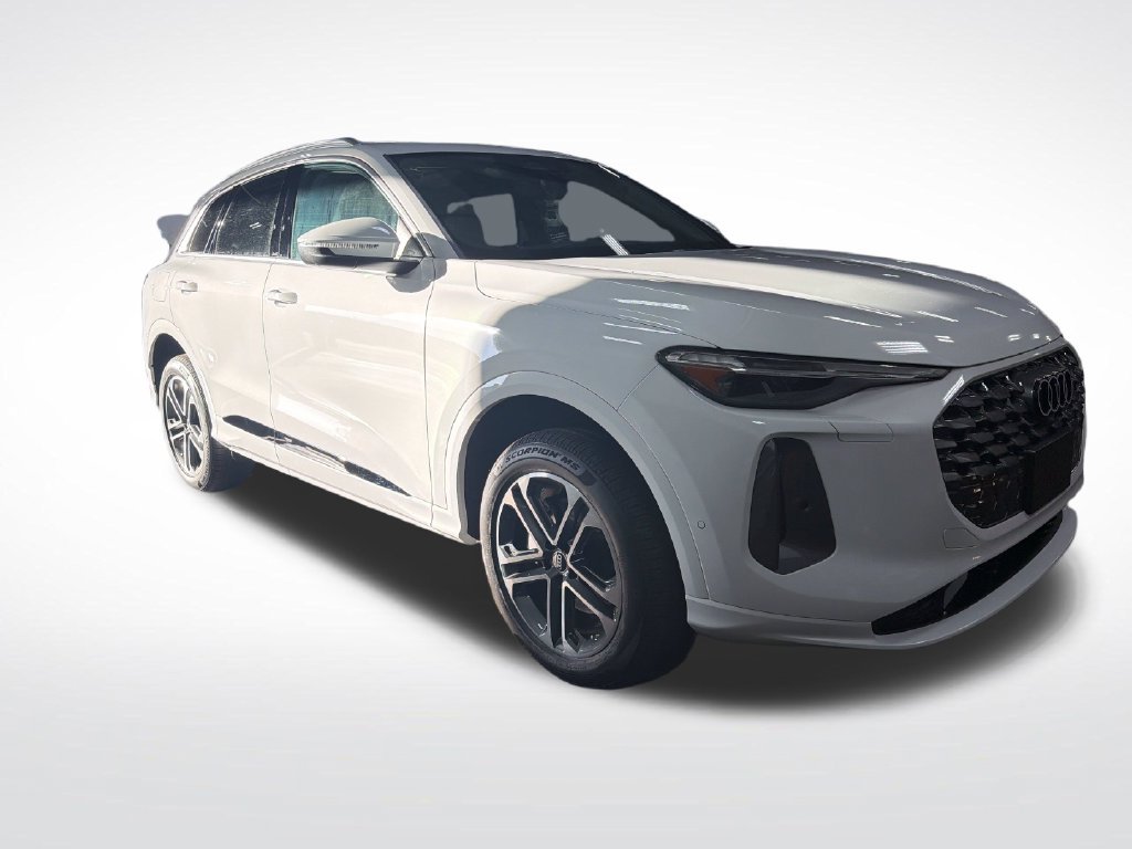 New 2026 Audi Q5 Premium Plus AWD/4WD image 3