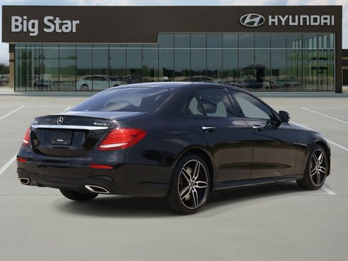 Used 2020 Mercedes-Benz E 450 4MATIC Sedan image 4