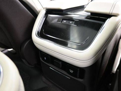 Used 2024 Lincoln Navigator Black Label image 29