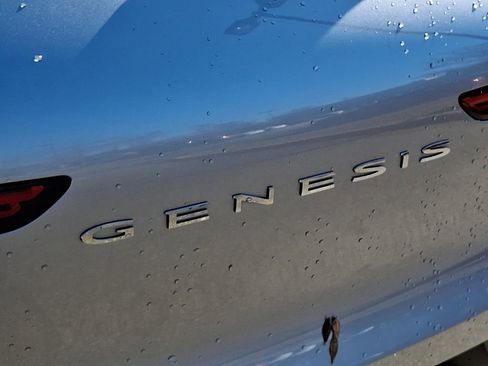 Used 2022 Genesis GV70 3.5T Sport w/ Sport Advanced Package image 33