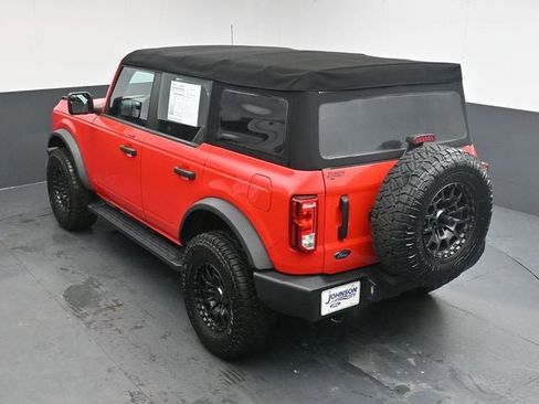 Used 2023 Ford Bronco Base image 23