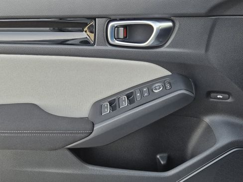 New 2025 Honda Civic Sport image 18