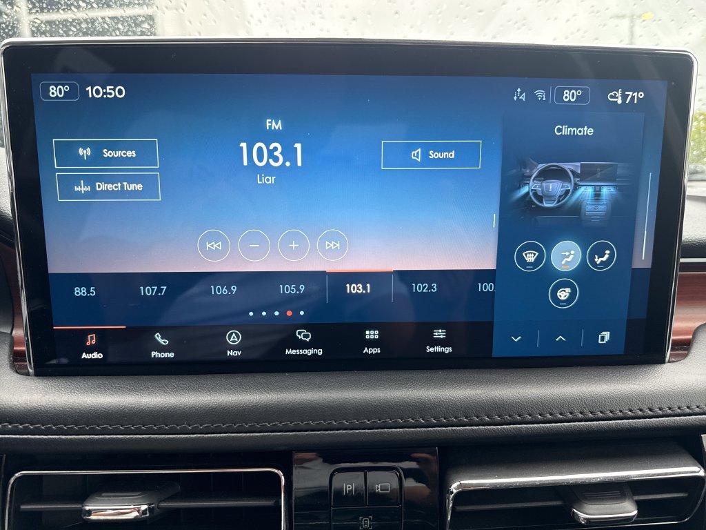 Used 2022 Lincoln Nautilus Reserve AWD/4WD image 27