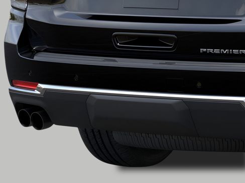 New 2025 Chevrolet Suburban Premier w/ Sun And Tow Package image 14