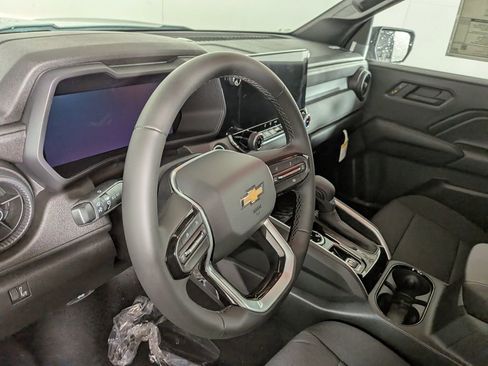 New 2026 Chevrolet Colorado W/T w/ WT Custom Package AWD/4WD image 17
