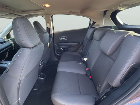 Used 2020 Honda HR-V EX image 33
