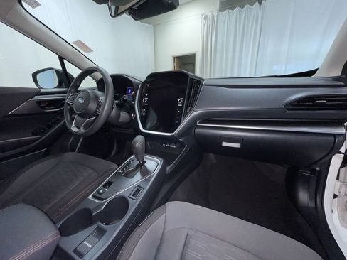 Used 2024 Subaru Impreza 2.0i Sport image 13