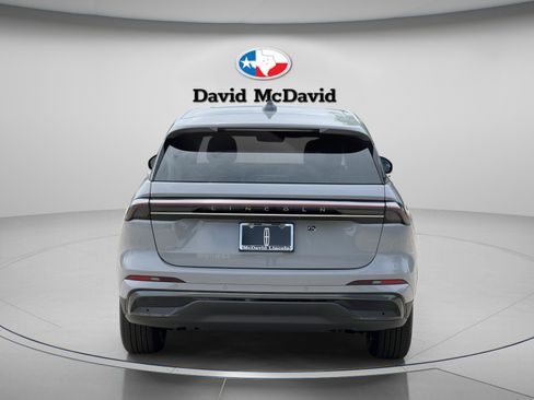 New 2026 Lincoln Nautilus Premier w/ Equipment Group 102A AWD/4WD image 6