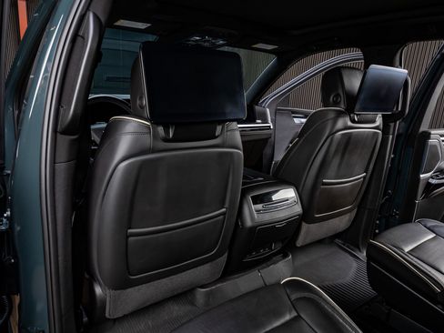 Used 2025 Cadillac Escalade Sport w/ Touring Package AWD/4WD image 34
