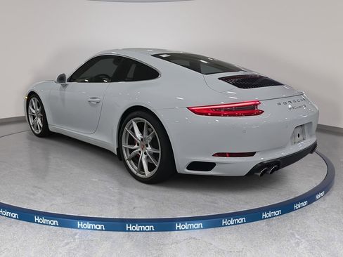 Used 2017 Porsche 911 Carrera S image 8