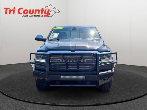 Used 2020 RAM 1500 Laramie AWD/4WD image 2