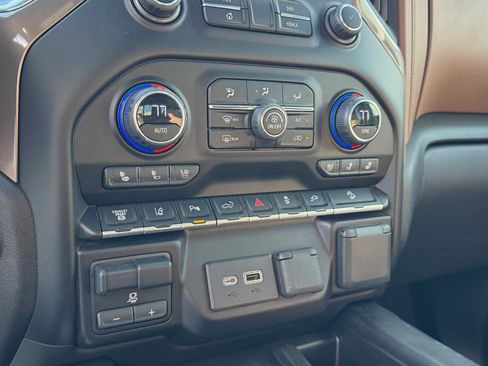 Used 2023 Chevrolet Silverado 3500 High Country w/ Z71 Off-Road Package image 24