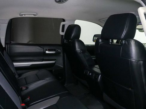 Used 2018 Toyota Tundra Limited w/ Limited Premium Package AWD/4WD image 28