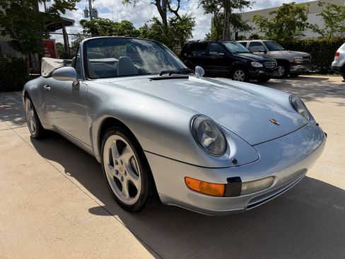 Used 1996 Porsche 911 Carrera 4 AWD/4WD image 6