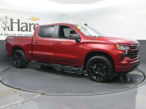 Used 2024 Chevrolet Silverado 1500 RST w/ LPO, Dark Essentials Package image 6