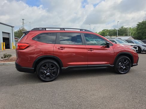 Used 2025 Subaru Ascent Onyx Edition AWD/4WD image 9