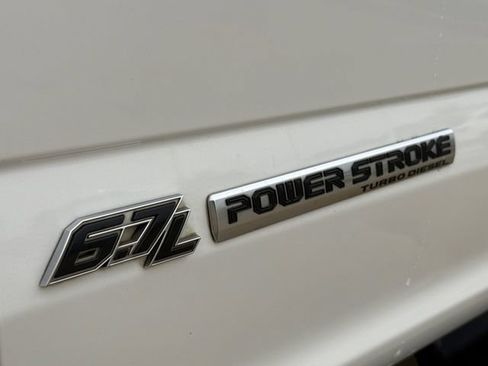 Used 2021 Ford F250 Lariat AWD/4WD image 7