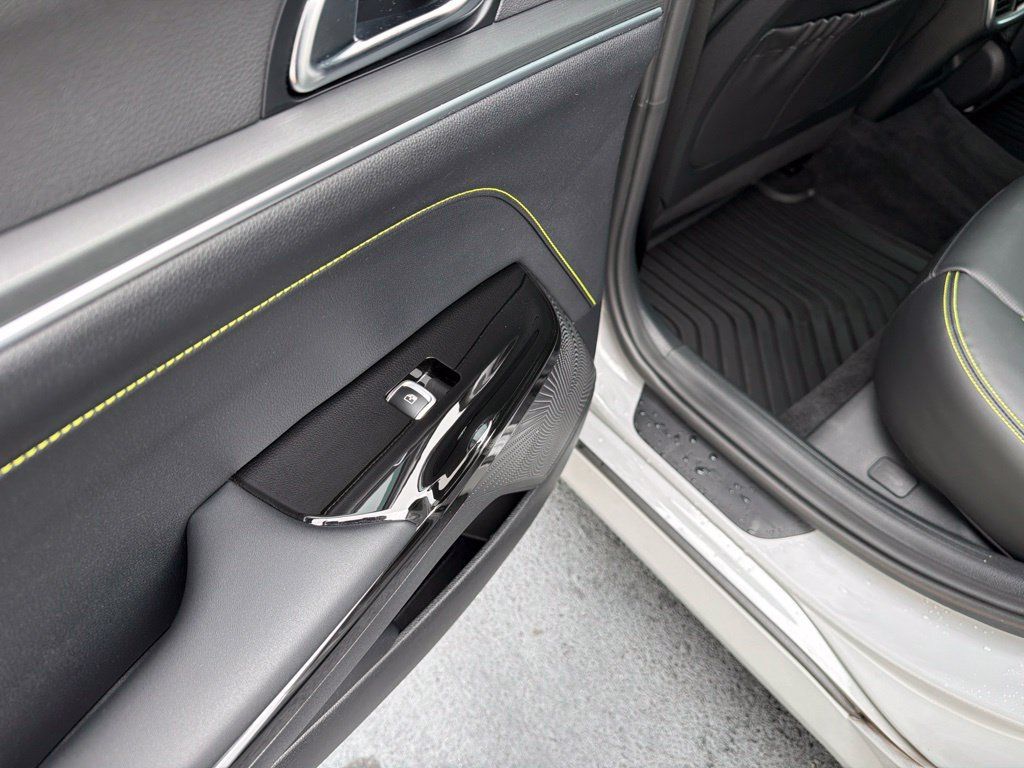 Used 2025 Kia K5 GT w/ GT1 Package FWD image 36