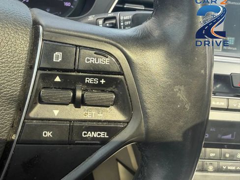 Used 2016 Hyundai Sonata Limited w/ Option Group 04 FWD image 25
