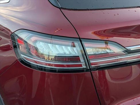 Used 2019 Lincoln Nautilus Reserve w/ Cargo Utility Package image 13