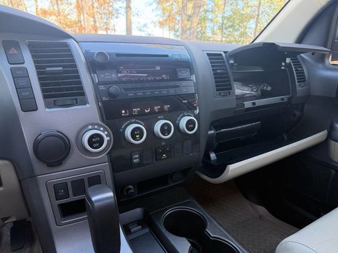 Used 2011 Toyota Sequoia SR5 image 16