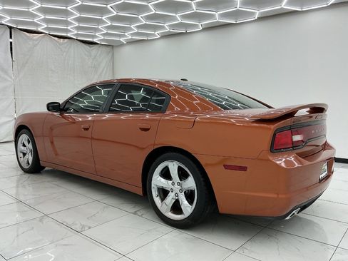 Used 2011 Dodge Charger R/T RWD image 12
