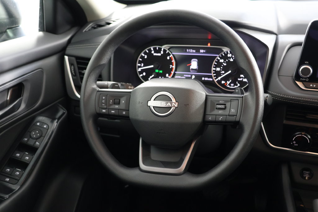 Used 2026 Nissan Rogue S FWD image 10