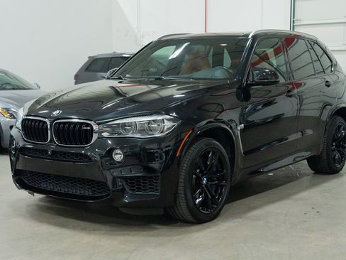 Used 2016 BMW X5 M image 3