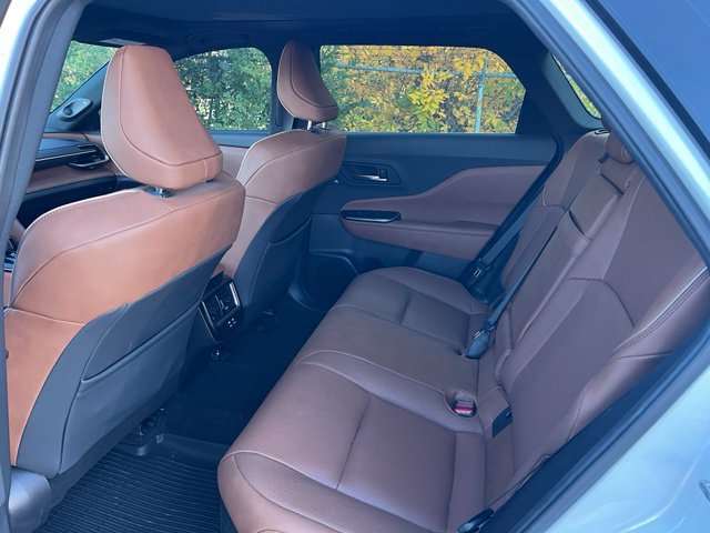 Used 2025 Toyota Crown Signia AWD/4WD image 28