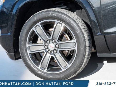 Used 2019 GMC Acadia Denali image 37