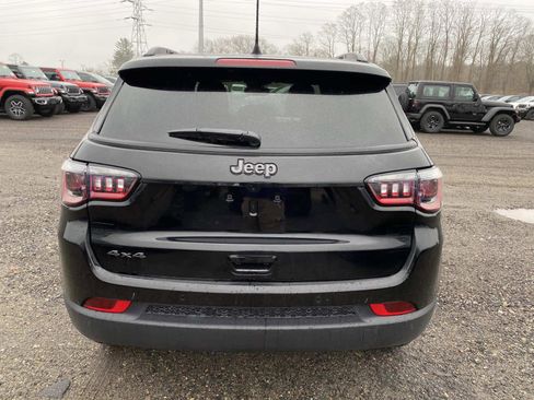 New 2026 Jeep Compass Limited image 4