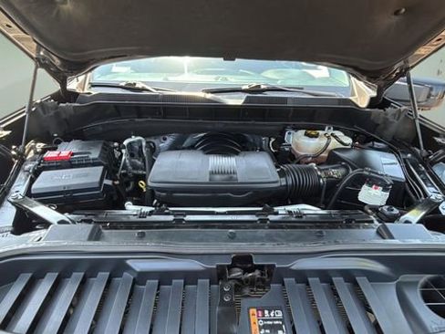 Certified 2022 Chevrolet Silverado 1500 RST AWD/4WD image 16