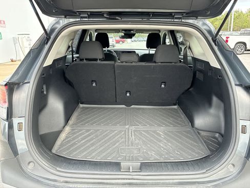 Used 2024 Kia Sportage LX image 20