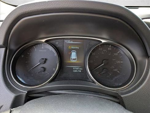 Used 2016 Nissan Rogue S image 11