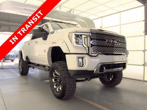 Used 2020 GMC Sierra 2500 Denali w/ Denali Ultimate Package AWD/4WD image 5