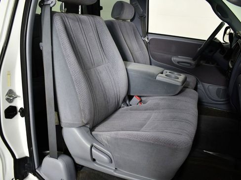 Used 2000 Toyota Tundra SR5 image 18