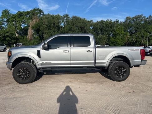 Used 2022 Ford F250 Lariat w/ Tremor Off-Road Package image 16