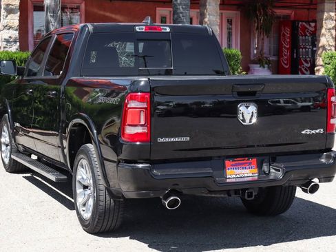 Used 2021 RAM 1500 Laramie AWD/4WD image 6