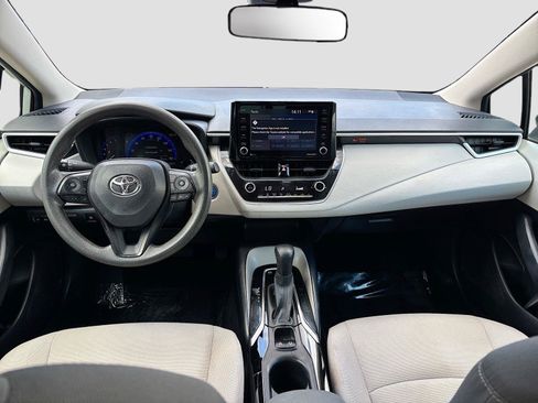 Used 2022 Toyota Corolla LE FWD image 21