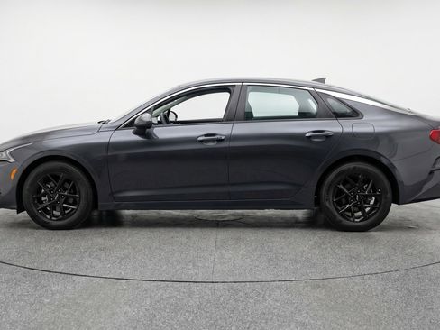 Used 2025 Kia K5 LXS image 5