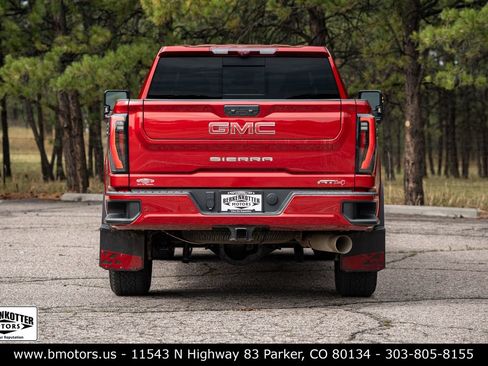 Used 2024 GMC Sierra 2500 AT4 w/ AT4 Premium Plus Package AWD/4WD image 6