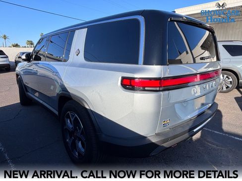 Used 2023 Rivian R1S Adventure AWD/4WD image 4